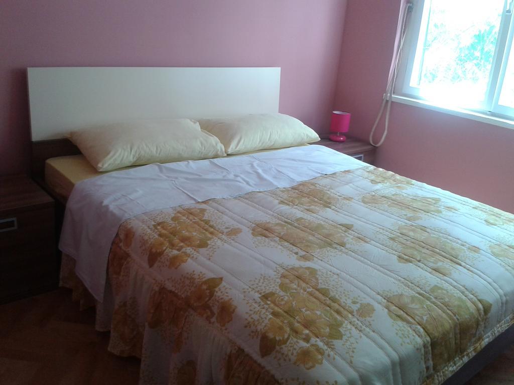 Apartment Mery Trogir Rum bild